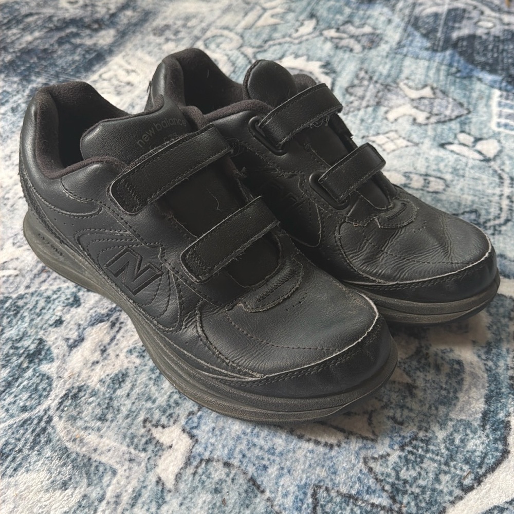 New Balance Walking strike path 577 Men size 7